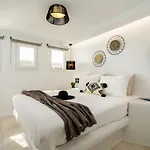 Santo Concept Luxury Villa